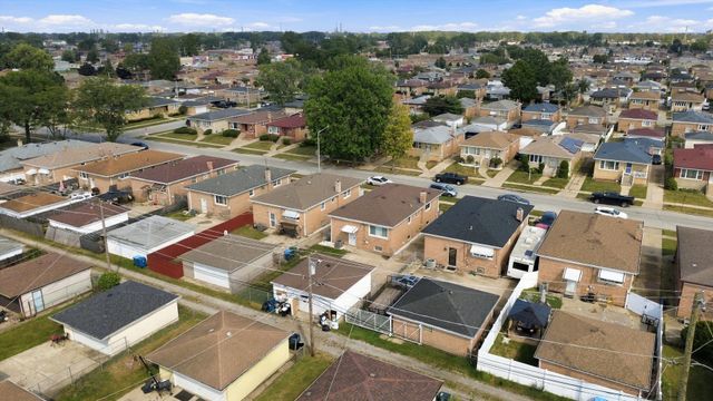 550 Yates Avenue, Calumet City, IL 60409