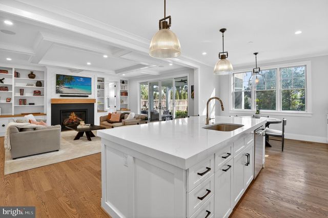 5510 BRITE DR, Bethesda, MD 20817