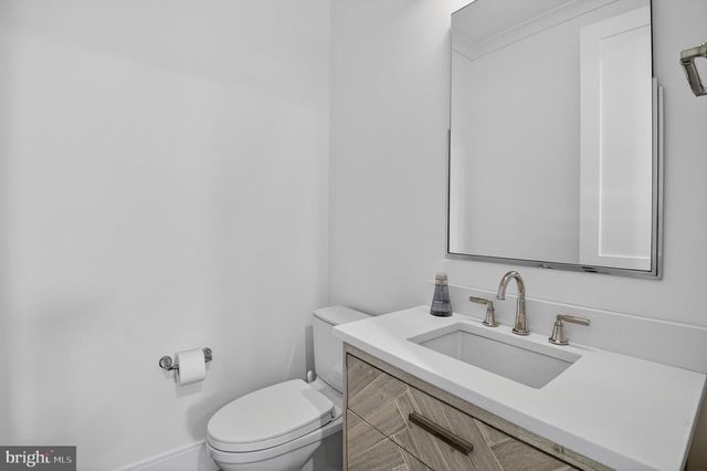 5510 BRITE DR, Bethesda, MD 20817