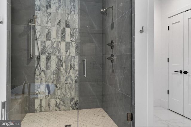 5510 BRITE DR, Bethesda, MD 20817