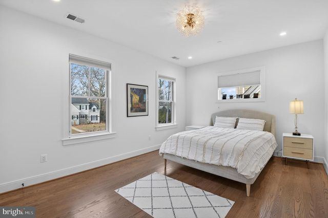 5510 BRITE DR, Bethesda, MD 20817