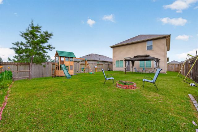1511 Las Cuevas Drive, Conroe, TX 77301