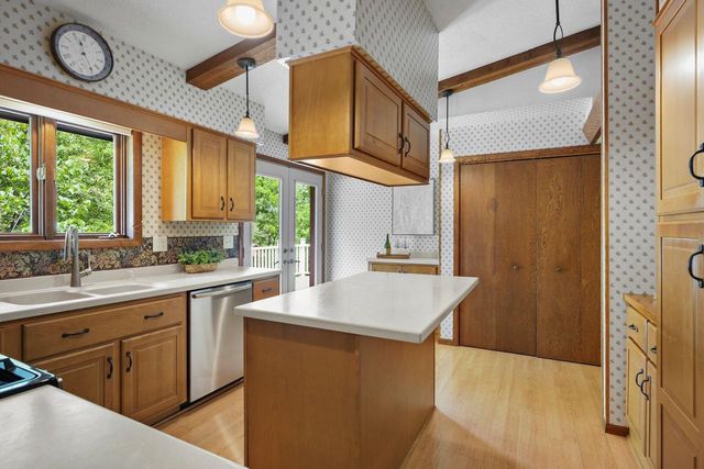 7807 Big Timber Trail, Middleton, WI 53562