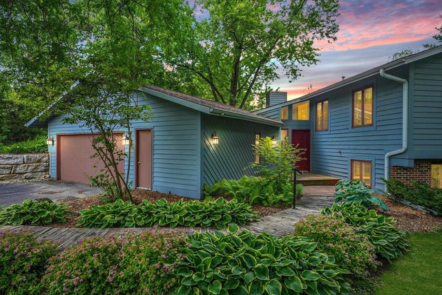 7807 Big Timber Trail, Middleton, WI 53562