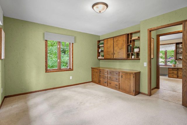 7807 Big Timber Trail, Middleton, WI 53562