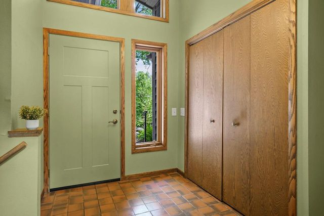 7807 Big Timber Trail, Middleton, WI 53562