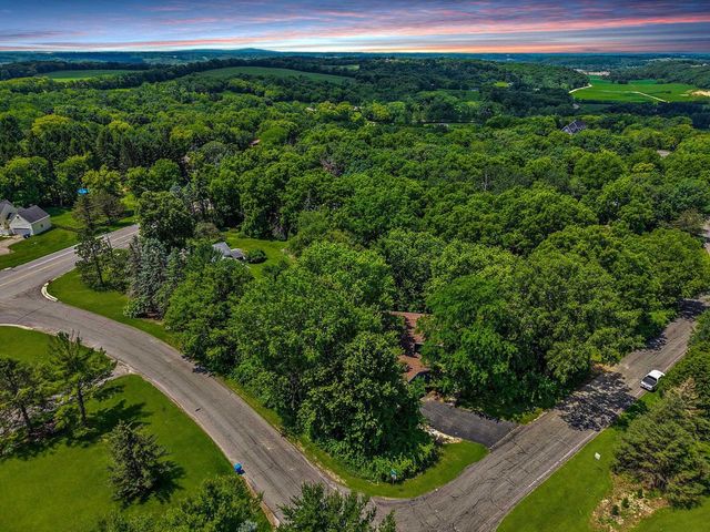 7807 Big Timber Trail, Middleton, WI 53562