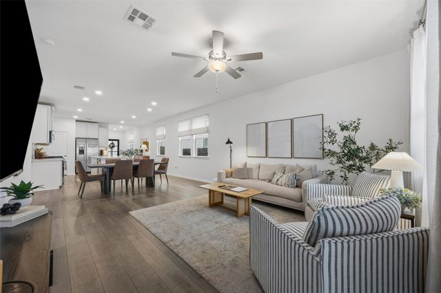 858 Papaya DR, Buda, TX 78610