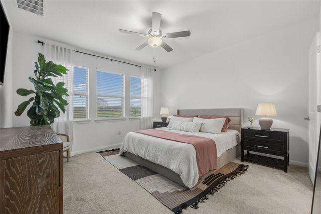 858 Papaya DR, Buda, TX 78610