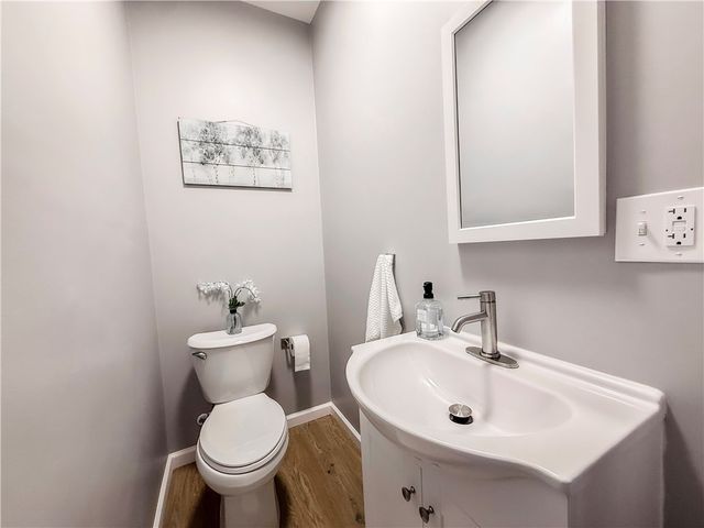 5642 Solway St, Squirrel Hill, PA 15217