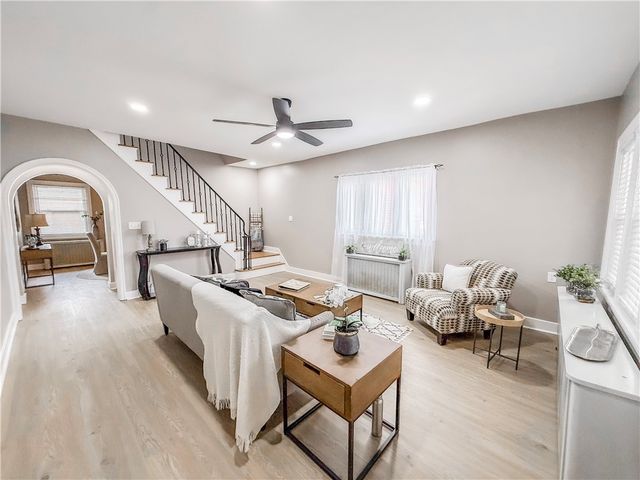 5642 Solway St, Squirrel Hill, PA 15217