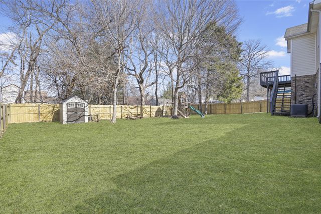 3139 Holly Pt, Clarksville, TN 37043