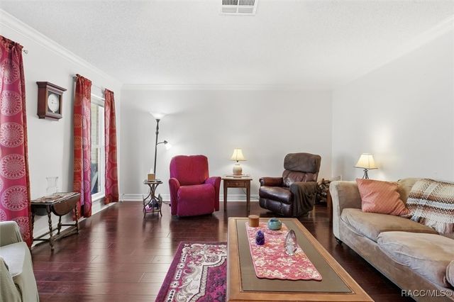 2434 W Gardenia Drive, Citrus Springs, FL 34434