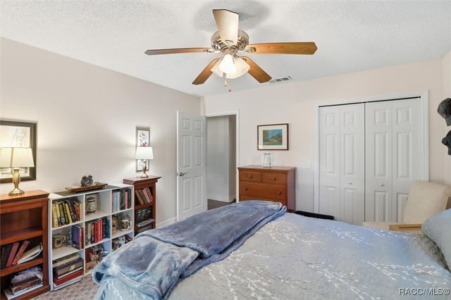 2434 W Gardenia Drive, Citrus Springs, FL 34434