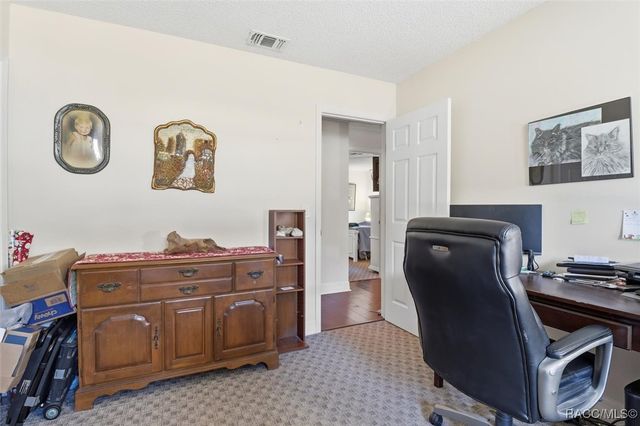 2434 W Gardenia Drive, Citrus Springs, FL 34434