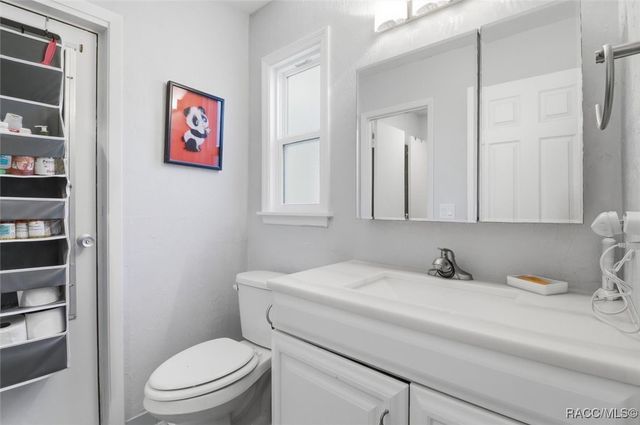 2434 W Gardenia Drive, Citrus Springs, FL 34434