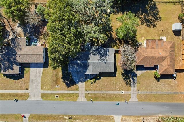 2434 W Gardenia Drive, Citrus Springs, FL 34434