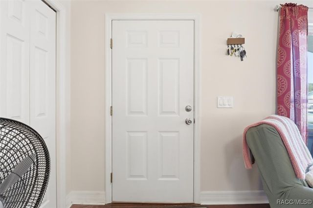 2434 W Gardenia Drive, Citrus Springs, FL 34434