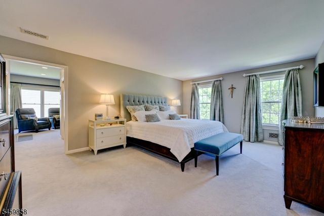 43 BERNARD St, Branchburg Twp., NJ 08876