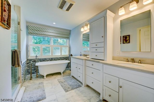 43 BERNARD St, Branchburg Twp., NJ 08876