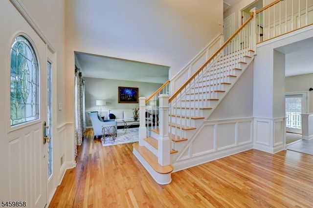 43 BERNARD St, Branchburg Twp., NJ 08876