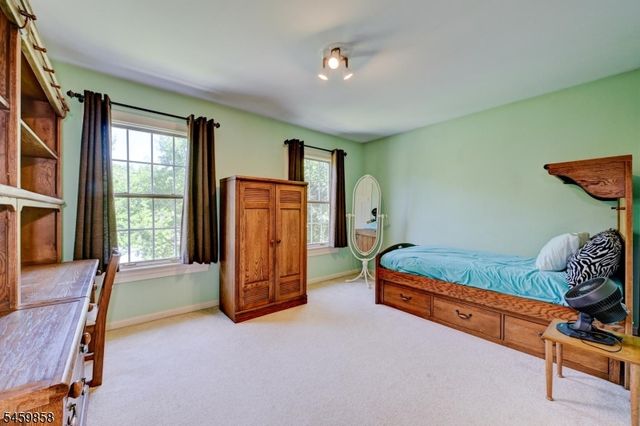43 BERNARD St, Branchburg Twp., NJ 08876