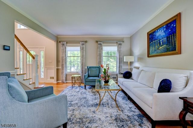 43 BERNARD St, Branchburg Twp., NJ 08876