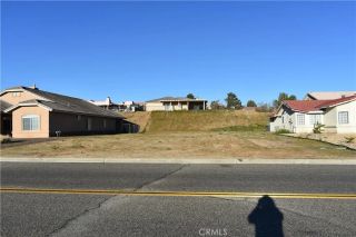 26510 Silver Lakes Parkway, Helendale, CA 92342