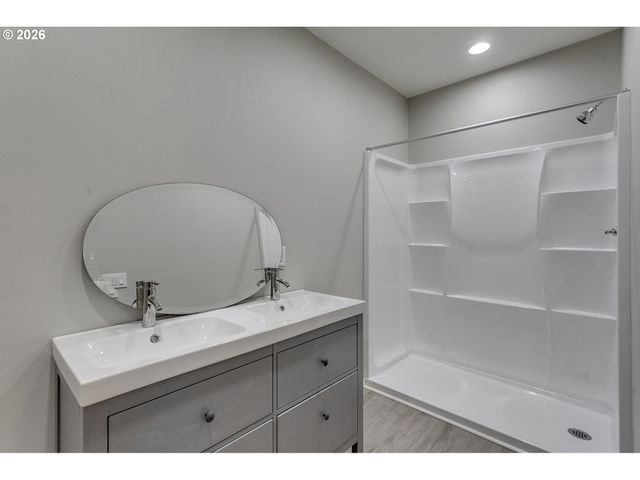 15587 Sw ORIOLE Ct, Sherwood, OR 97140