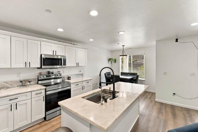 2024 Ellis Street, Modesto, CA 95354