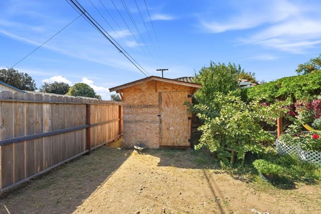 2024 Ellis Street, Modesto, CA 95354