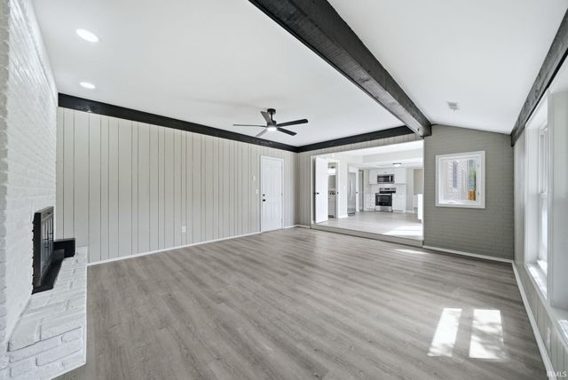 5226 Brookview Drive, Fort Wayne, IN 46835
