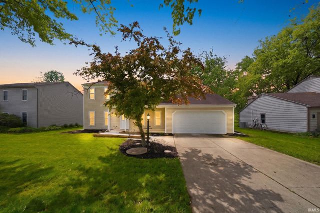 5226 Brookview Drive, Fort Wayne, IN 46835