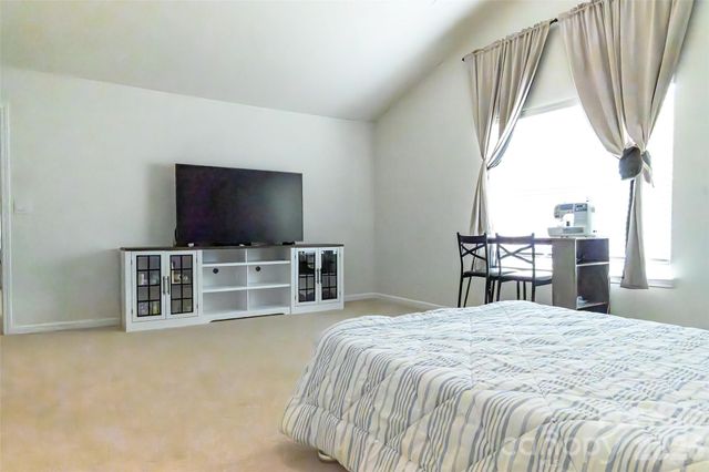 228 Ridgeview Lane, Mars Hill, NC 28754