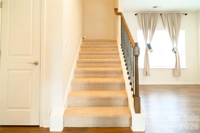 228 Ridgeview Lane, Mars Hill, NC 28754