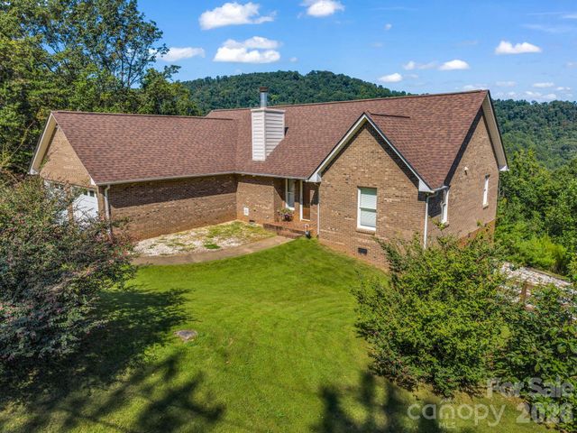 485 Mountain Lookout Drive, Bostic, NC 28018