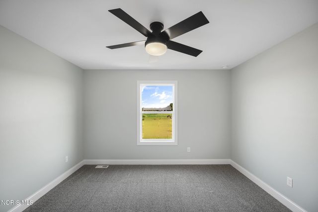 8520 Hocking Cove, Waterville, OH 43566