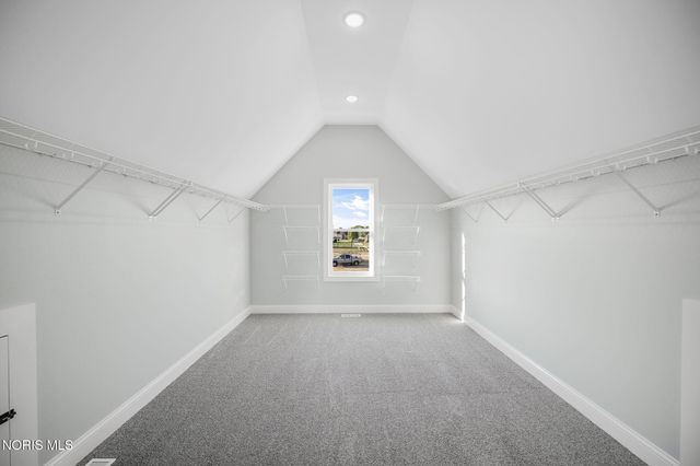 8520 Hocking Cove, Waterville, OH 43566