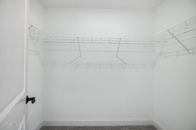 8520 Hocking Cove, Waterville, OH 43566