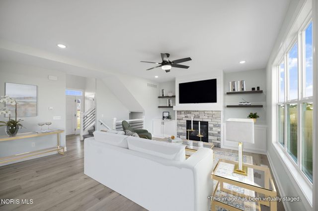 8520 Hocking Cove, Waterville, OH 43566