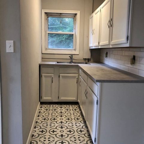 44-46 Benefit St. 3, Attleboro, MA 02703