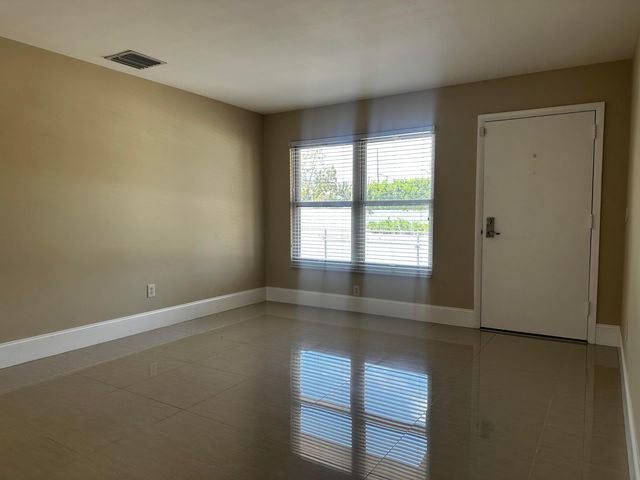 3500 Lake Avenue, West Palm Beach, FL 33405