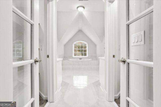 3425 Kingsland Circle, Berkeley Lake, GA 30096