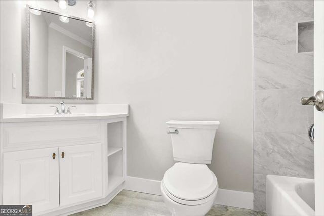 3425 Kingsland Circle, Berkeley Lake, GA 30096