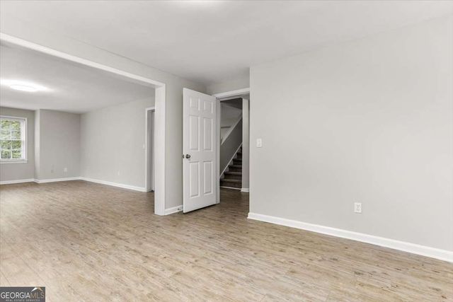 3425 Kingsland Circle, Berkeley Lake, GA 30096