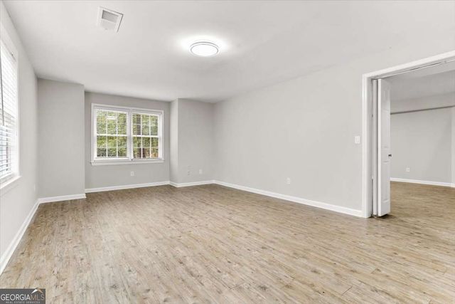 3425 Kingsland Circle, Berkeley Lake, GA 30096