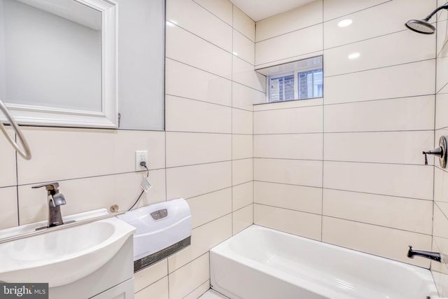 4955 N SMEDLEY ST, Philadelphia, PA 19141