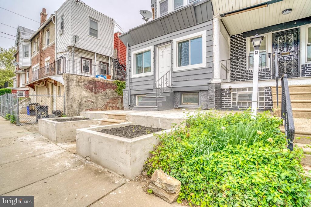 4955 N SMEDLEY ST, Philadelphia, PA 19141