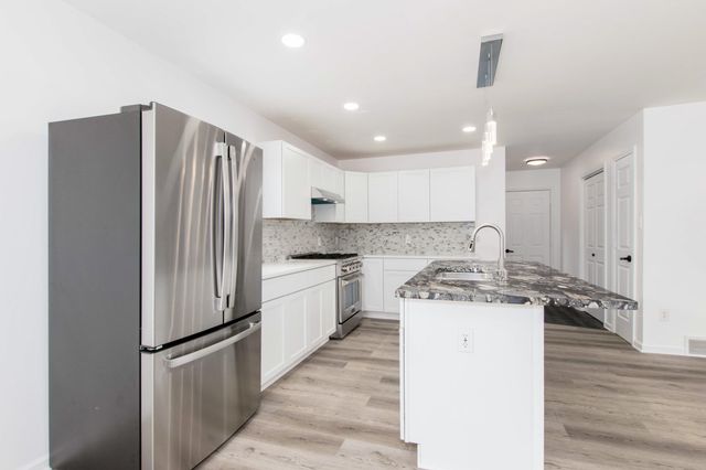 3524 Brook Trail SE, Grand Rapids, MI 49508