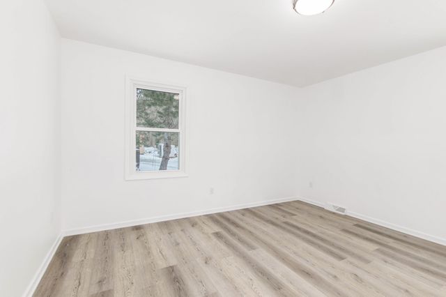 3524 Brook Trail SE, Grand Rapids, MI 49508